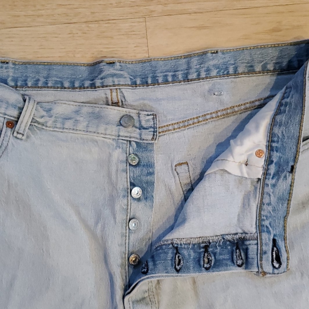 501 SHORT ❤️ - Picture 2 of 9